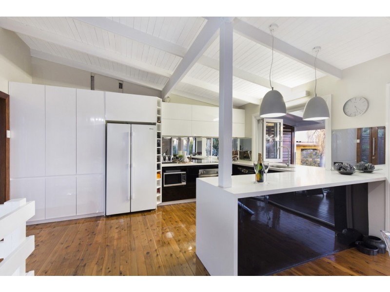 1082 South Pine Road, Everton Hills QLD 4053