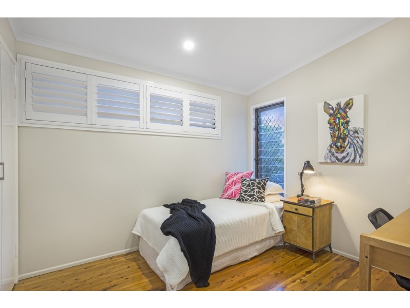 1082 South Pine Road, Everton Hills QLD 4053