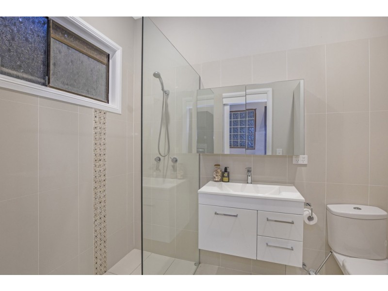 1082 South Pine Road, Everton Hills QLD 4053