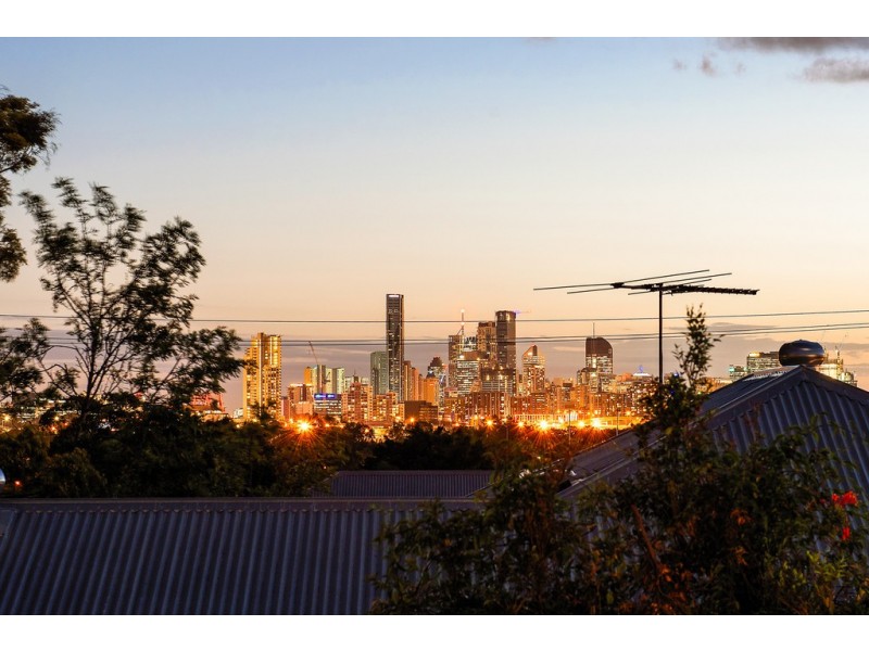 57 Willmington Street, Wooloowin QLD 4030