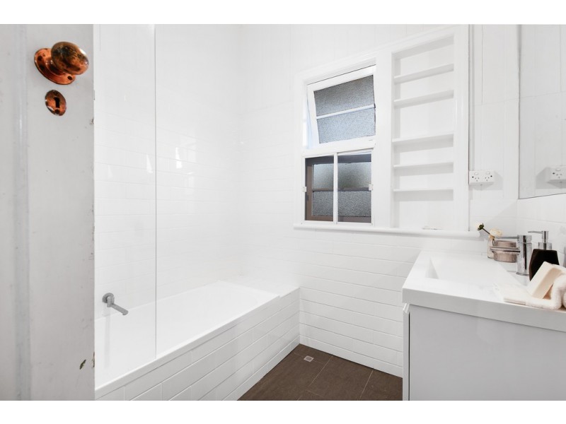 57 Willmington Street, Wooloowin QLD 4030