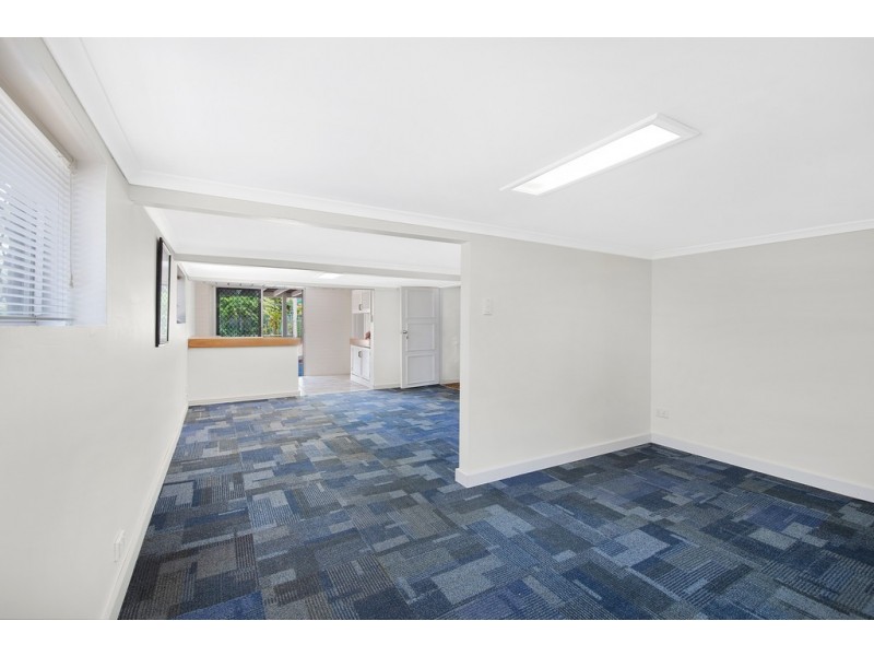 35 Twelfth Avenue, Kedron QLD 4031