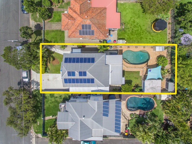 35 Twelfth Avenue, Kedron QLD 4031