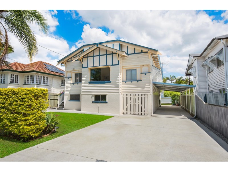 35 Twelfth Avenue, Kedron QLD 4031