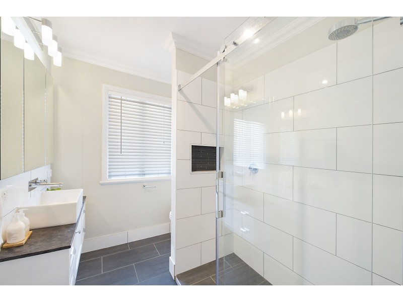 17 Pilliga Street, Wavell Heights QLD 4012