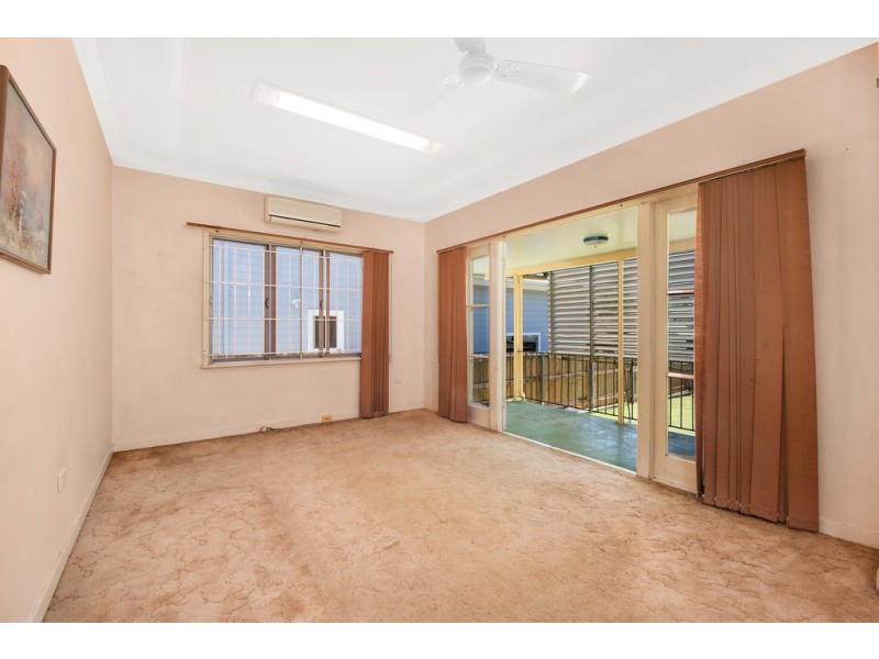 29 Zeehan Street, Wavell Heights QLD 4012