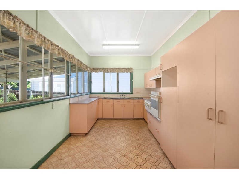 29 Zeehan Street, Wavell Heights QLD 4012