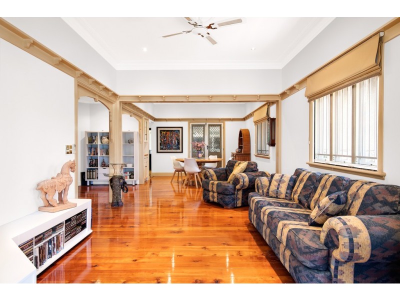 31 Thirteenth Avenue, Kedron QLD 4031