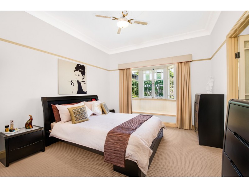 31 Thirteenth Avenue, Kedron QLD 4031