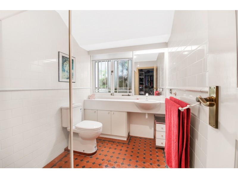 31 Thirteenth Avenue, Kedron QLD 4031