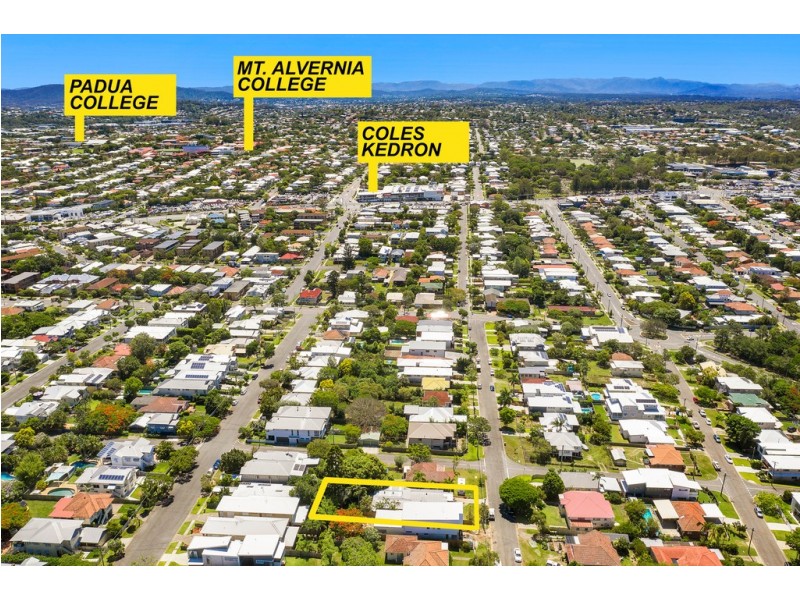 31 Thirteenth Avenue, Kedron QLD 4031