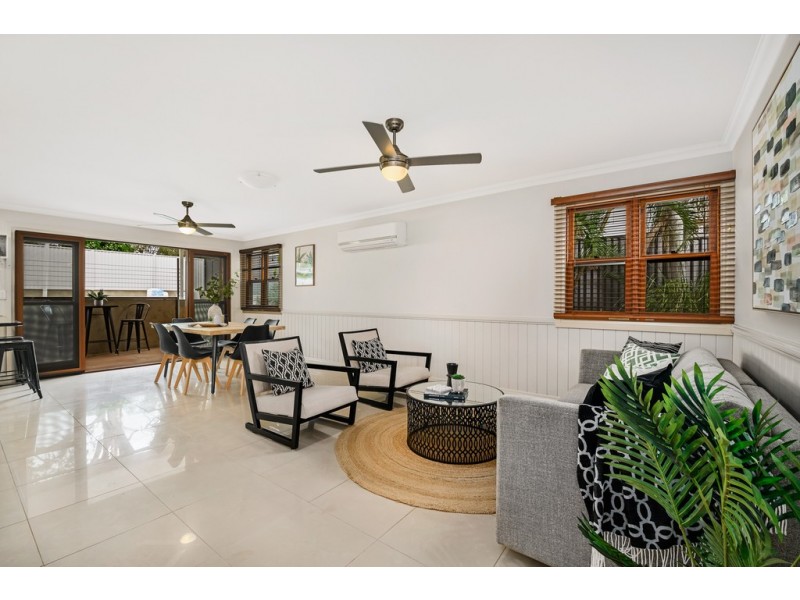 4 Sturt Street, Kedron QLD 4031