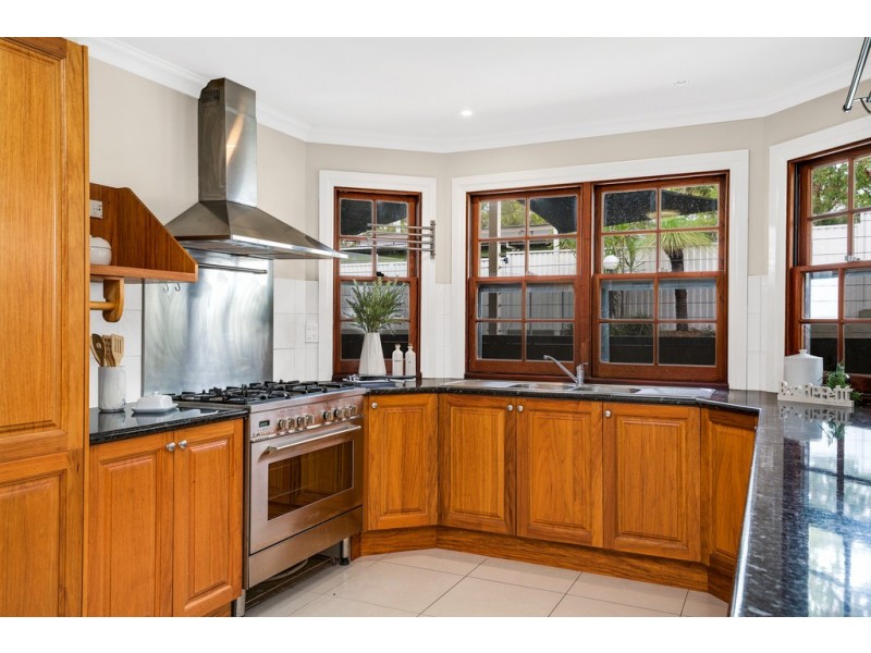 4 Sturt Street, Kedron QLD 4031