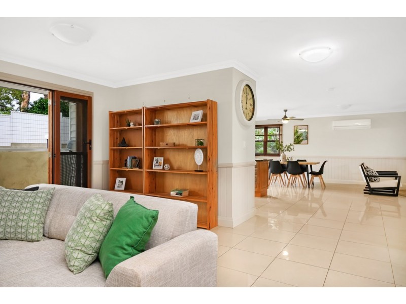 4 Sturt Street, Kedron QLD 4031