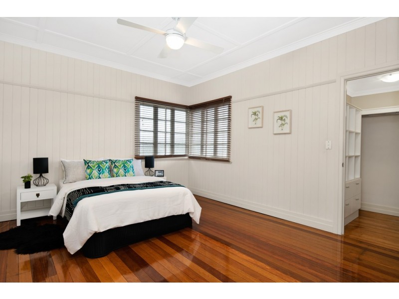 4 Sturt Street, Kedron QLD 4031