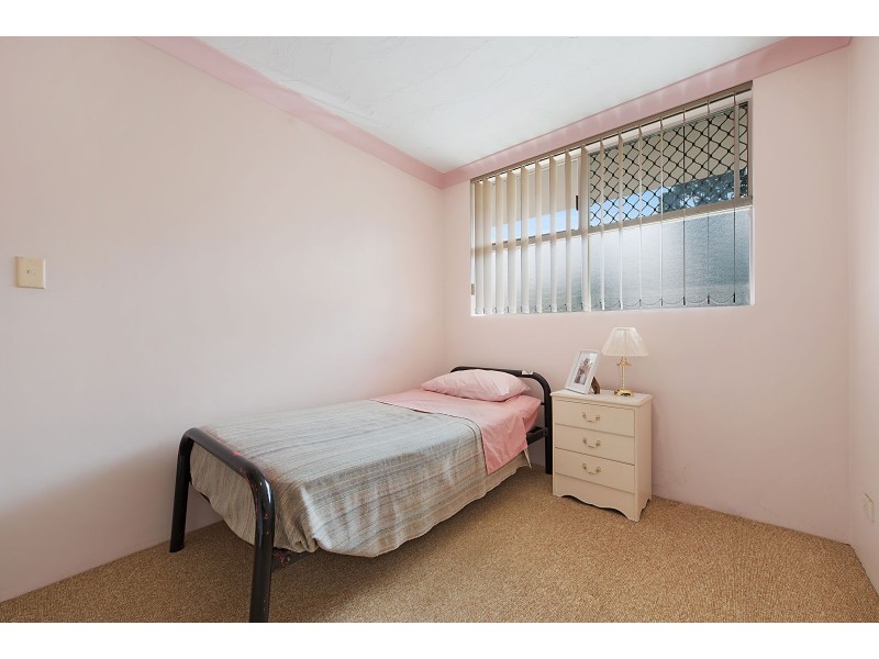 2/103 Thistle Street, Gordon Park QLD 4031