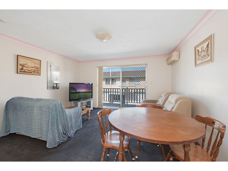 2/103 Thistle Street, Gordon Park QLD 4031