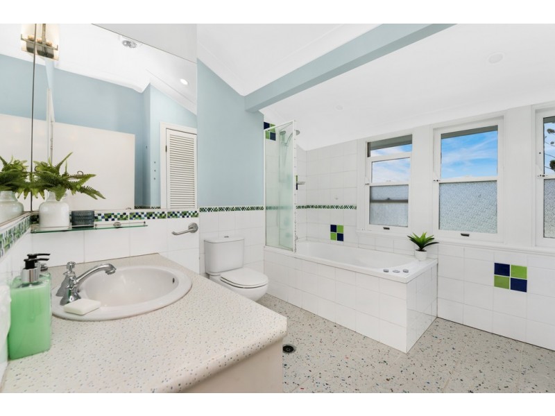 155 Constitution Road, Windsor QLD 4030