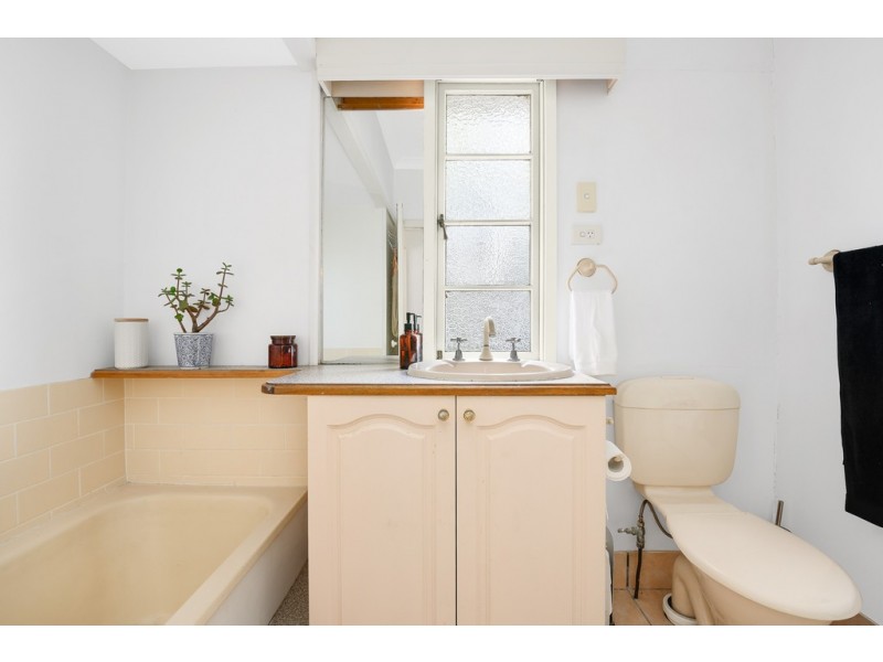 150 Kitchener Road, Kedron QLD 4031