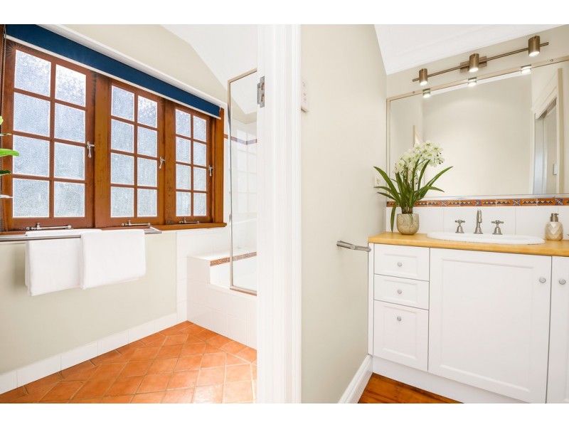 29 Days Road, Grange QLD 4051