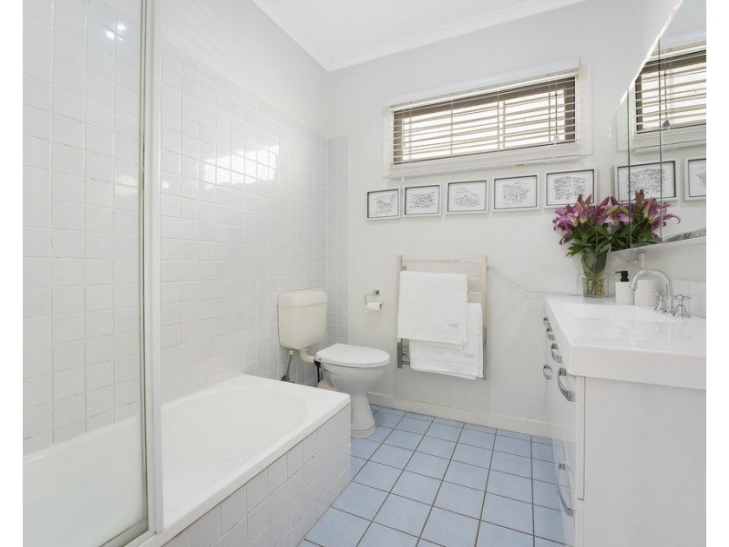 44 Broughton Road, Kedron QLD 4031