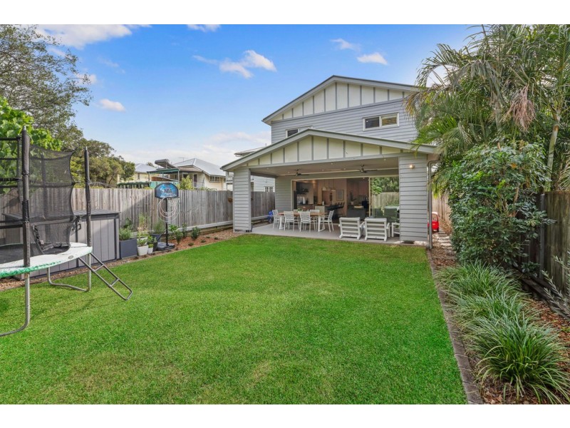 32 Armentieres Street, Kedron QLD 4031