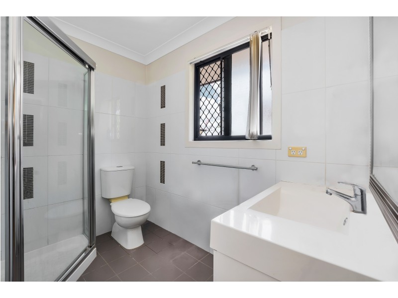 1/15 Western Avenue, Chermside QLD 4032