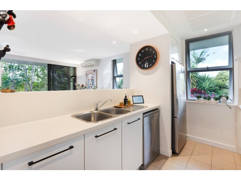 11 Montclair Street, Aspley QLD 4034