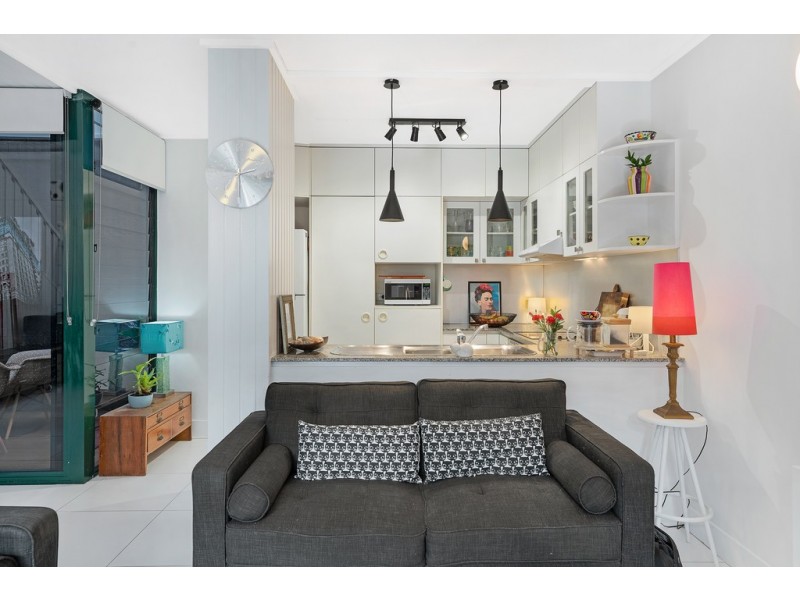 2/8 Waterworks Road, Red Hill QLD 4059