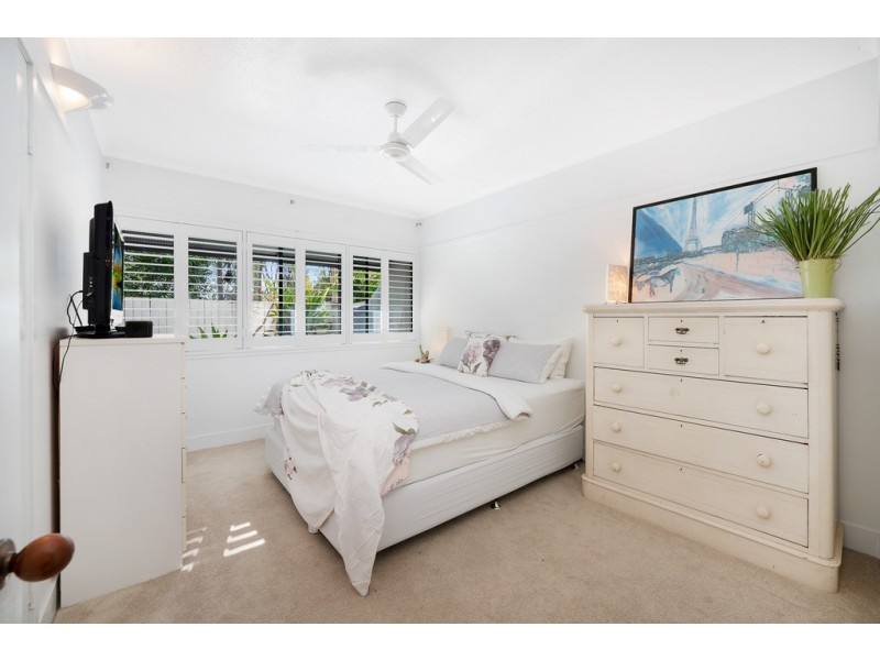 2/8 Waterworks Road, Red Hill QLD 4059