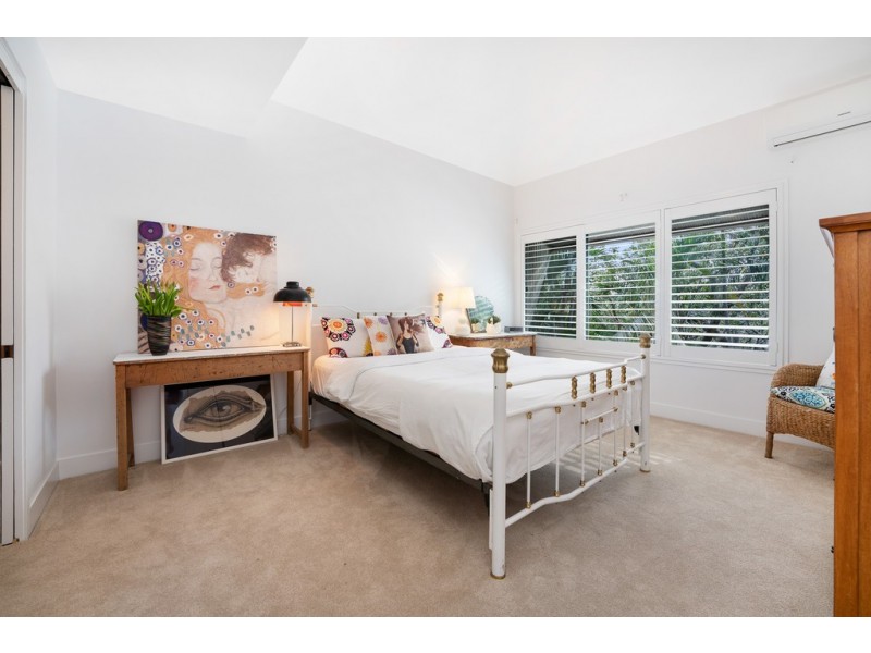 2/8 Waterworks Road, Red Hill QLD 4059