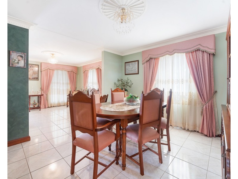 67 Broughton Road, Kedron QLD 4031