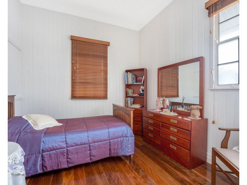 67 Broughton Road, Kedron QLD 4031