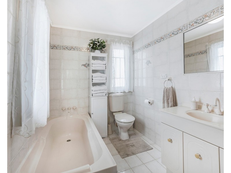 67 Broughton Road, Kedron QLD 4031