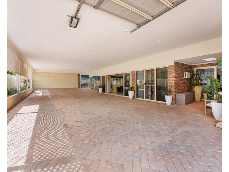 67 Broughton Road, Kedron QLD 4031