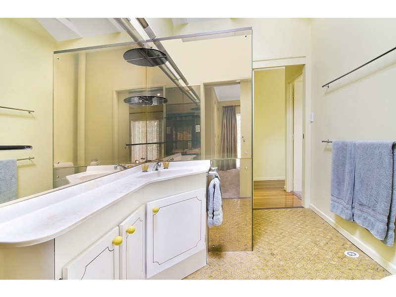 19 Bay Street, Kedron QLD 4031