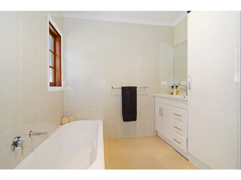 17 Edinburgh Castle Road, Kedron QLD 4031