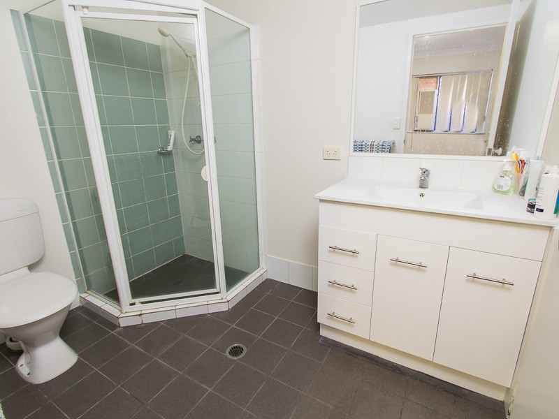 39/300 Sir Fred Schonell Drive, St Lucia QLD 4067