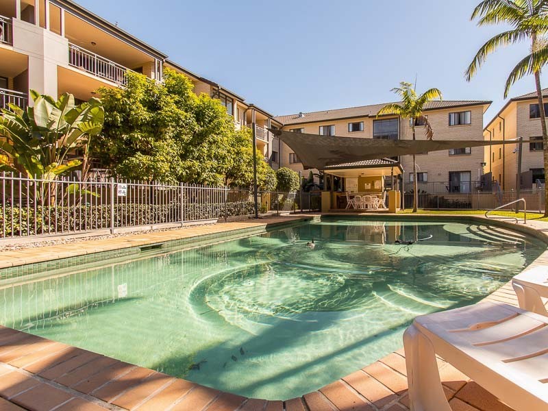39/300 Sir Fred Schonell Drive, St Lucia QLD 4067