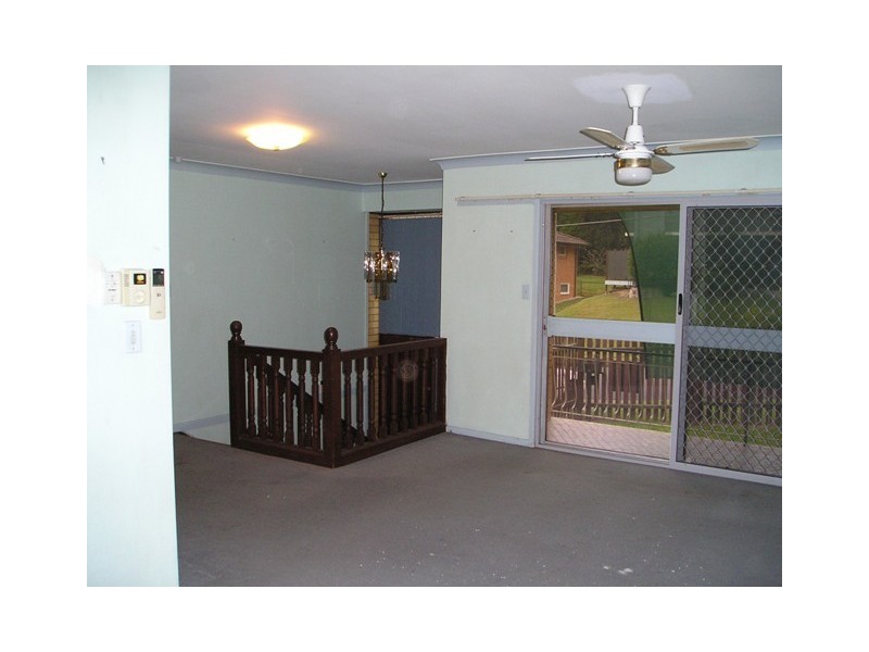 4 Hepburn Street, Stafford Heights QLD 4053