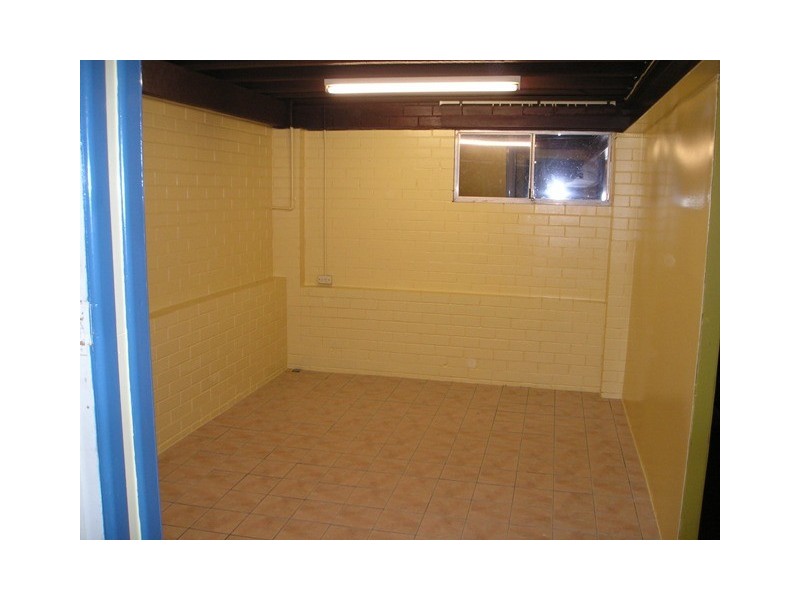 4 Hepburn Street, Stafford Heights QLD 4053