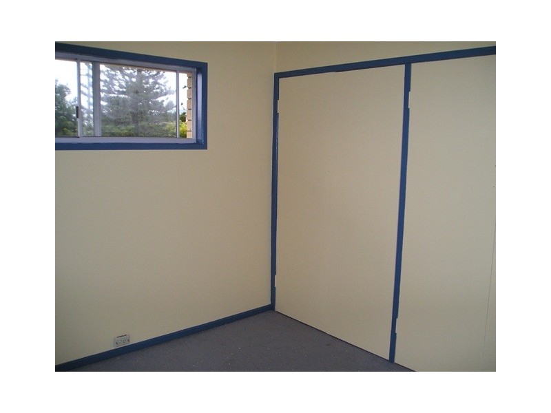 4 Hepburn Street, Stafford Heights QLD 4053