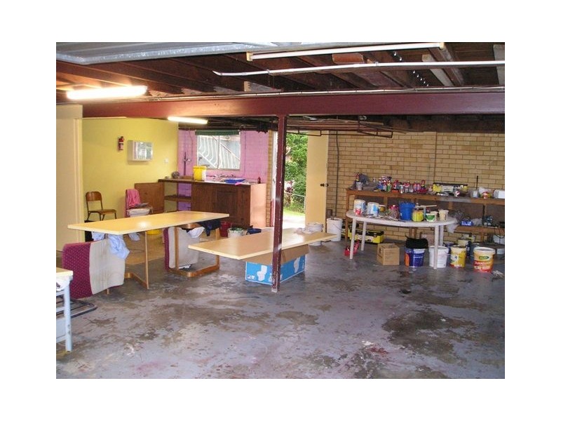 4 Hepburn Street, Stafford Heights QLD 4053