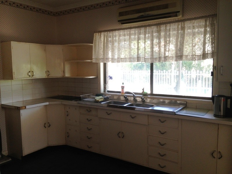 29 Fourteenth Ave, Kedron QLD 4031