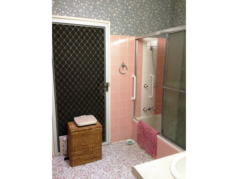 29 Fourteenth Ave, Kedron QLD 4031