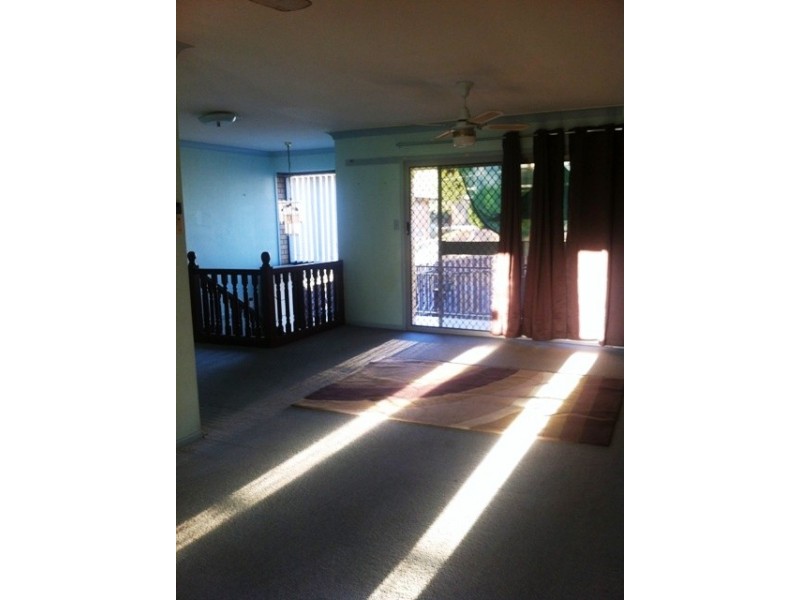 4 Hepburn Street, Stafford Heights QLD 4053