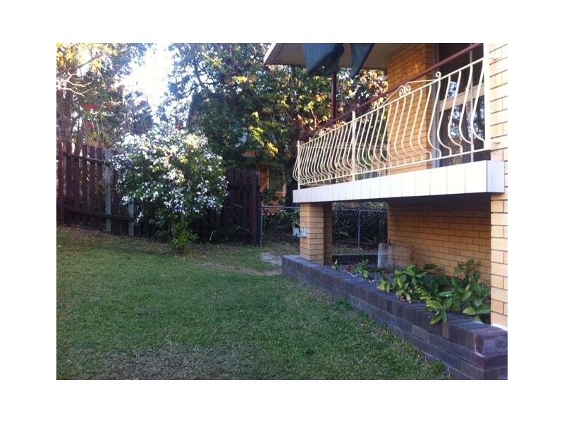 4 Hepburn Street, Stafford Heights QLD 4053