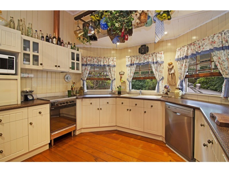 40 Ninth Avenue, Kedron QLD 4031