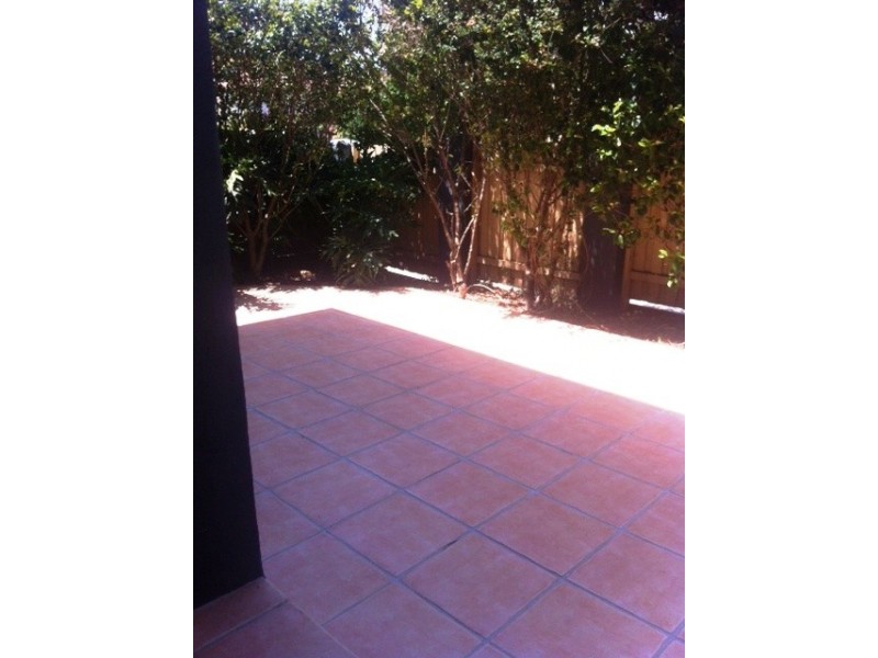 2/7 Eastleigh Street, Chermside QLD 4032