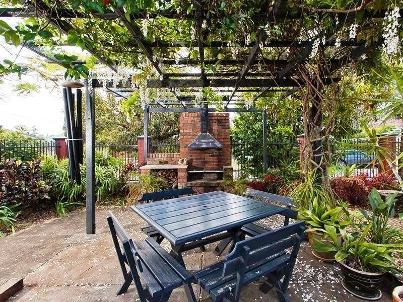 15 Gifford Street, Alderley QLD 4051